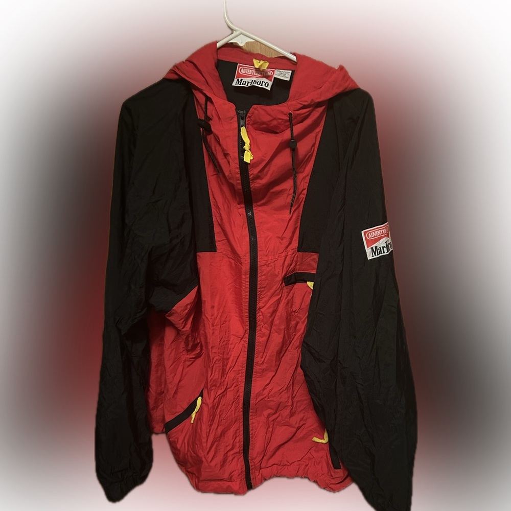 VTG Marlboro Country Tracksuit Red and Black Jacket w/ matching pants and bag - Picture 5 of 13